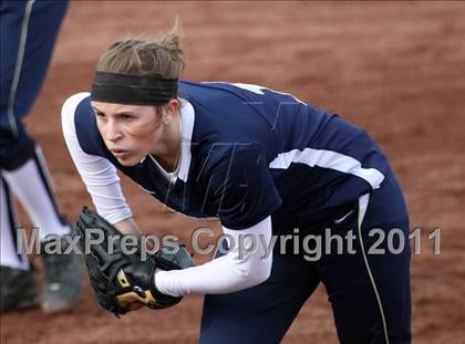 Thumbnail 2 in Oshkosh North vs Appleton North photogallery.