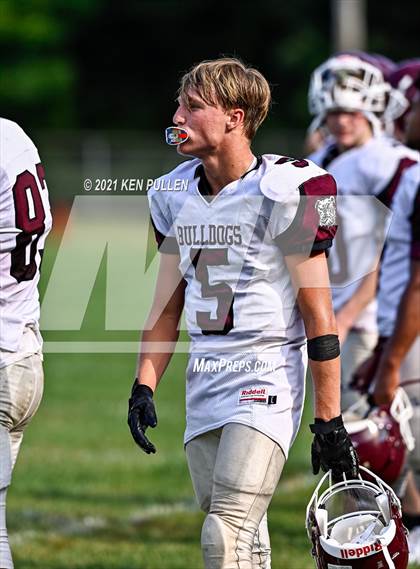 Thumbnail 3 in McCluer @ Luray photogallery.