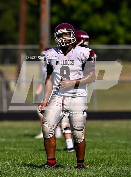 Thumbnail 3 in McCluer @ Luray photogallery.
