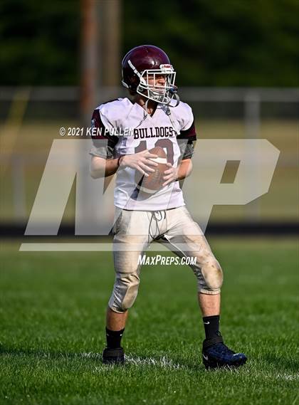 Thumbnail 1 in McCluer @ Luray photogallery.