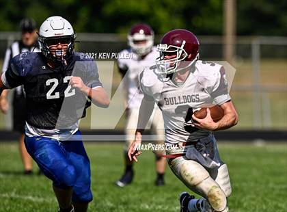 Thumbnail 3 in McCluer @ Luray photogallery.