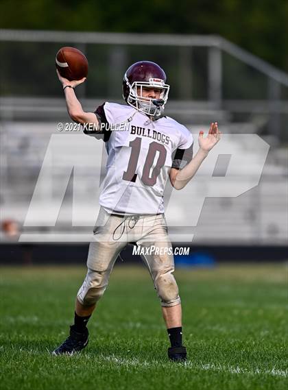 Thumbnail 1 in McCluer @ Luray photogallery.