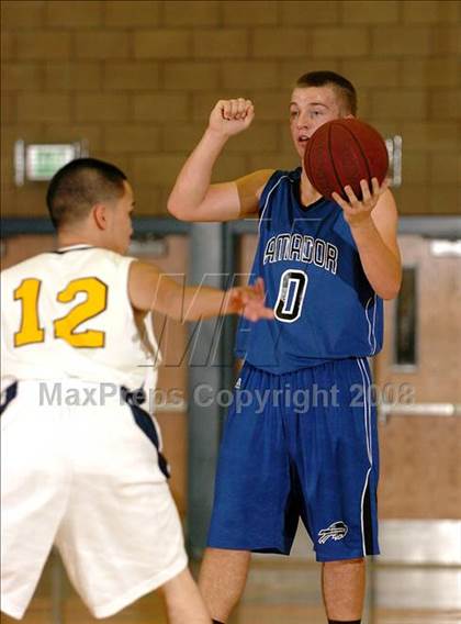 Thumbnail 2 in Amador @ Rosemont photogallery.