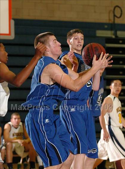 Thumbnail 1 in Amador @ Rosemont photogallery.