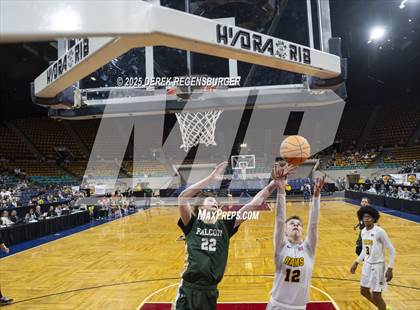 Thumbnail 3 in Green Mountain vs Falcon (CHSAA 5A Semifinal) photogallery.