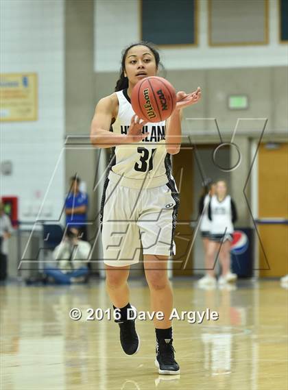 Thumbnail 2 in Olympus vs. Highland (UHSAA 4A First Round) photogallery.