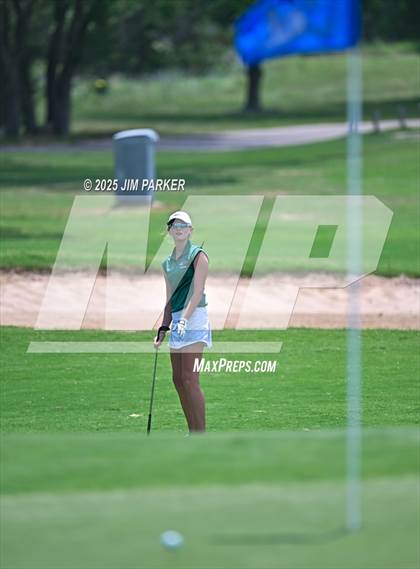 Thumbnail 2 in UIL 6A Golf State Finals (Round 2) photogallery.
