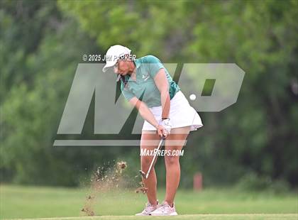 Thumbnail 3 in UIL 6A Golf State Finals (Round 2) photogallery.