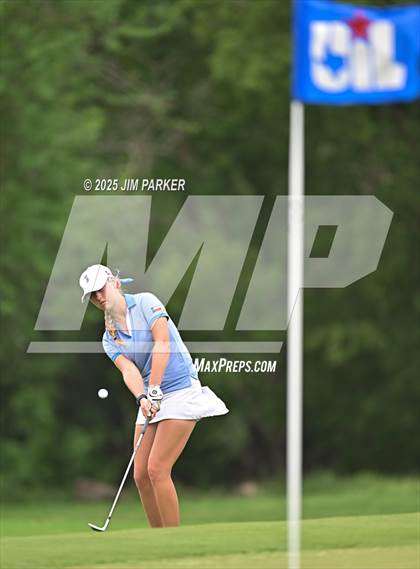 Thumbnail 2 in UIL 6A Golf State Finals (Round 2) photogallery.
