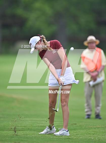 Thumbnail 3 in UIL 6A Golf State Finals (Round 2) photogallery.