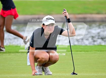 Thumbnail 2 in UIL 6A Golf State Finals (Round 2) photogallery.