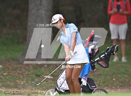 Thumbnail 3 in UIL 6A Golf State Finals (Round 2) photogallery.