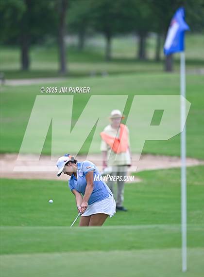 Thumbnail 3 in UIL 6A Golf State Finals (Round 2) photogallery.