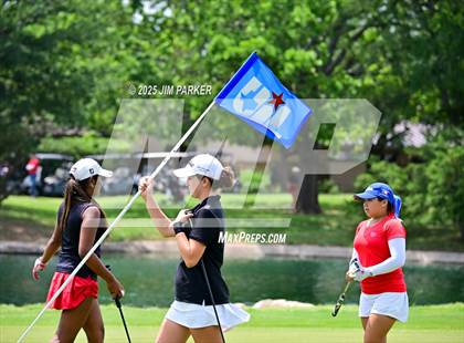 Thumbnail 2 in UIL 6A Golf State Finals (Round 2) photogallery.