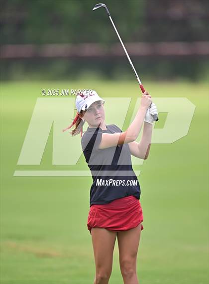 Thumbnail 3 in UIL 6A Golf State Finals (Round 2) photogallery.