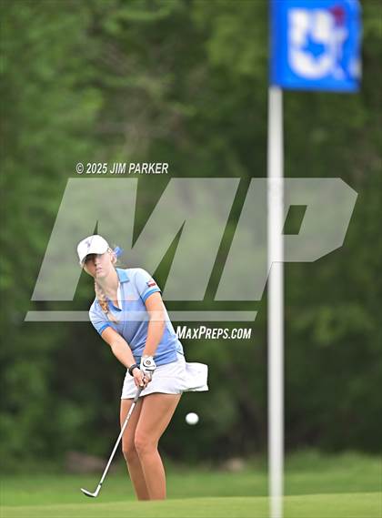 Thumbnail 3 in UIL 6A Golf State Finals (Round 2) photogallery.