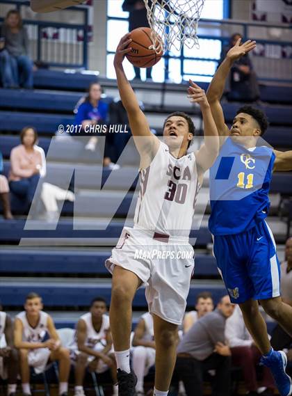 Thumbnail 1 in Carmel Christian vs. Seffner Christian (Hoodie's House Hoops Classic) photogallery.