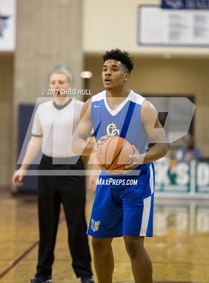 Thumbnail 2 in Carmel Christian vs. Seffner Christian (Hoodie's House Hoops Classic) photogallery.