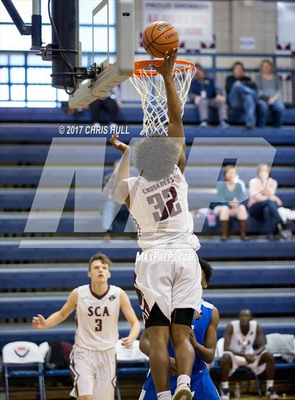 Thumbnail 3 in Carmel Christian vs. Seffner Christian (Hoodie's House Hoops Classic) photogallery.