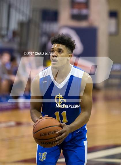 Thumbnail 2 in Carmel Christian vs. Seffner Christian (Hoodie's House Hoops Classic) photogallery.