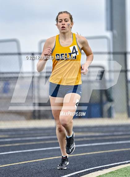 Thumbnail 3 in IHSAA Delta Sectionals (1600 Meter)  photogallery.