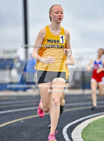 Thumbnail 1 in IHSAA Delta Sectionals (1600 Meter)  photogallery.