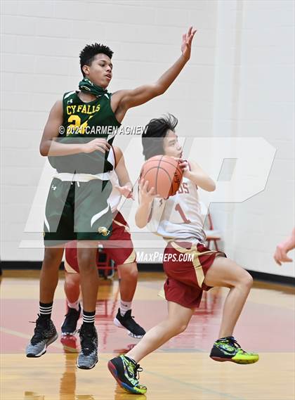 Thumbnail 2 in Cypress Woods vs Cypress Falls (B Teams) photogallery.