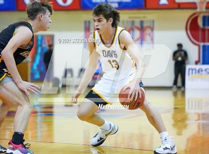 Thumbnail 3 in Salpointe Catholic vs. Davis photogallery.