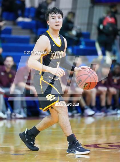 Thumbnail 2 in Salpointe Catholic vs. Davis photogallery.