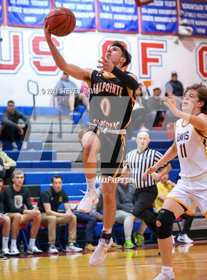 Thumbnail 1 in Salpointe Catholic vs. Davis photogallery.