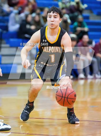 Thumbnail 2 in Salpointe Catholic vs. Davis photogallery.