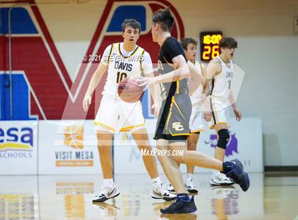 Thumbnail 1 in Salpointe Catholic vs. Davis photogallery.