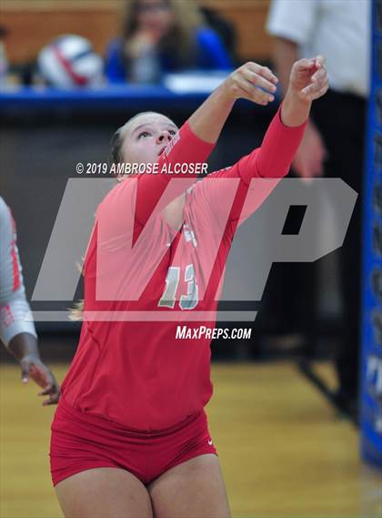 Thumbnail 1 in Smithson Valley vs. Bellville (KISD/CFISD Varsity Tournament) photogallery.