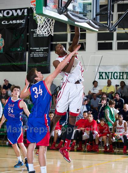 Thumbnail 2 in San Marcos vs Miami Beach (National Prep Classic) photogallery.