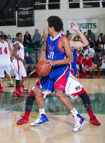 Thumbnail 1 in San Marcos vs Miami Beach (National Prep Classic) photogallery.