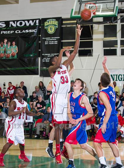 Thumbnail 1 in San Marcos vs Miami Beach (National Prep Classic) photogallery.