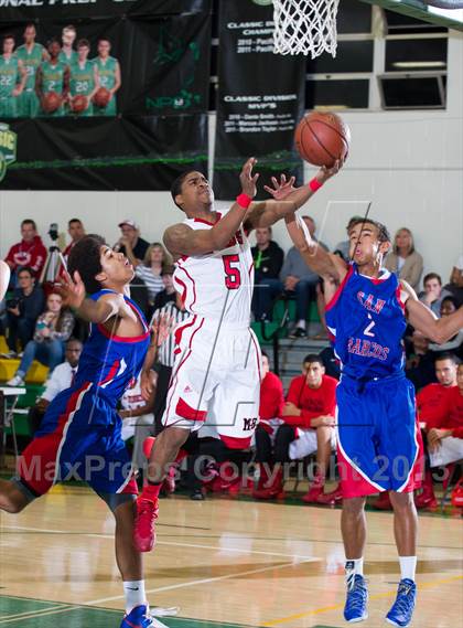Thumbnail 3 in San Marcos vs Miami Beach (National Prep Classic) photogallery.