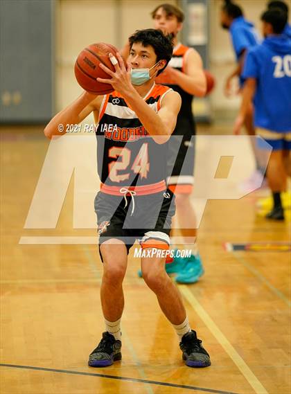 Thumbnail 2 in Benicia vs. Woodside (4C's Christmas Classic) photogallery.