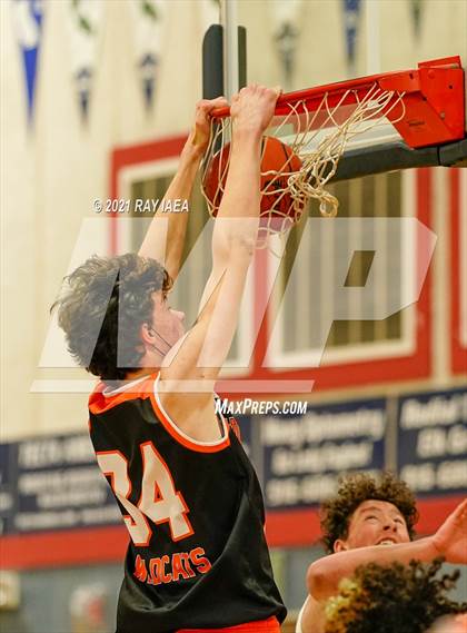 Thumbnail 2 in Benicia vs. Woodside (4C's Christmas Classic) photogallery.