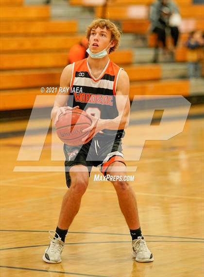 Thumbnail 2 in Benicia vs. Woodside (4C's Christmas Classic) photogallery.