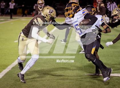 Thumbnail 2 in Muir vs. St. Francis (CIF-SS Division 6 Round 2) photogallery.