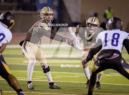 Thumbnail 1 in Muir vs. St. Francis (CIF-SS Division 6 Round 2) photogallery.