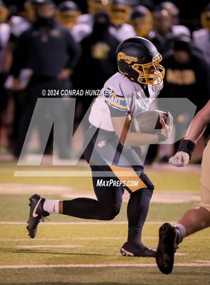 Thumbnail 3 in Muir vs. St. Francis (CIF-SS Division 6 Round 2) photogallery.