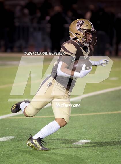 Thumbnail 3 in Muir vs. St. Francis (CIF-SS Division 6 Round 2) photogallery.