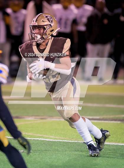 Thumbnail 2 in Muir vs. St. Francis (CIF-SS Division 6 Round 2) photogallery.