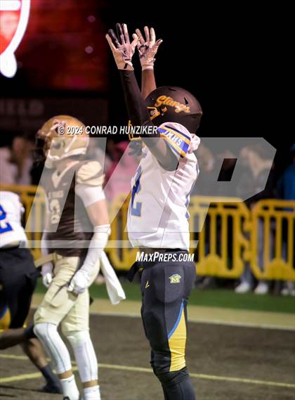 Thumbnail 3 in Muir vs. St. Francis (CIF-SS Division 6 Round 2) photogallery.