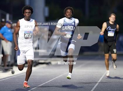 Thumbnail 1 in FHSAA Class 3A Final (200m) photogallery.