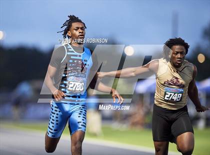 Thumbnail 2 in FHSAA Class 3A Final (200m) photogallery.