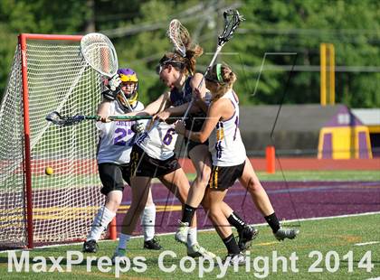 Thumbnail 2 in South County @ Lake Braddock (VHSL 6A North Conference 7 Quarterfinal) photogallery.
