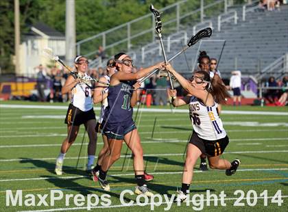 Thumbnail 3 in South County @ Lake Braddock (VHSL 6A North Conference 7 Quarterfinal) photogallery.